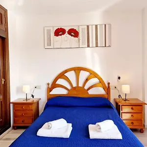 semi-detached-house-in-butiplaya.1costadelsol.com/